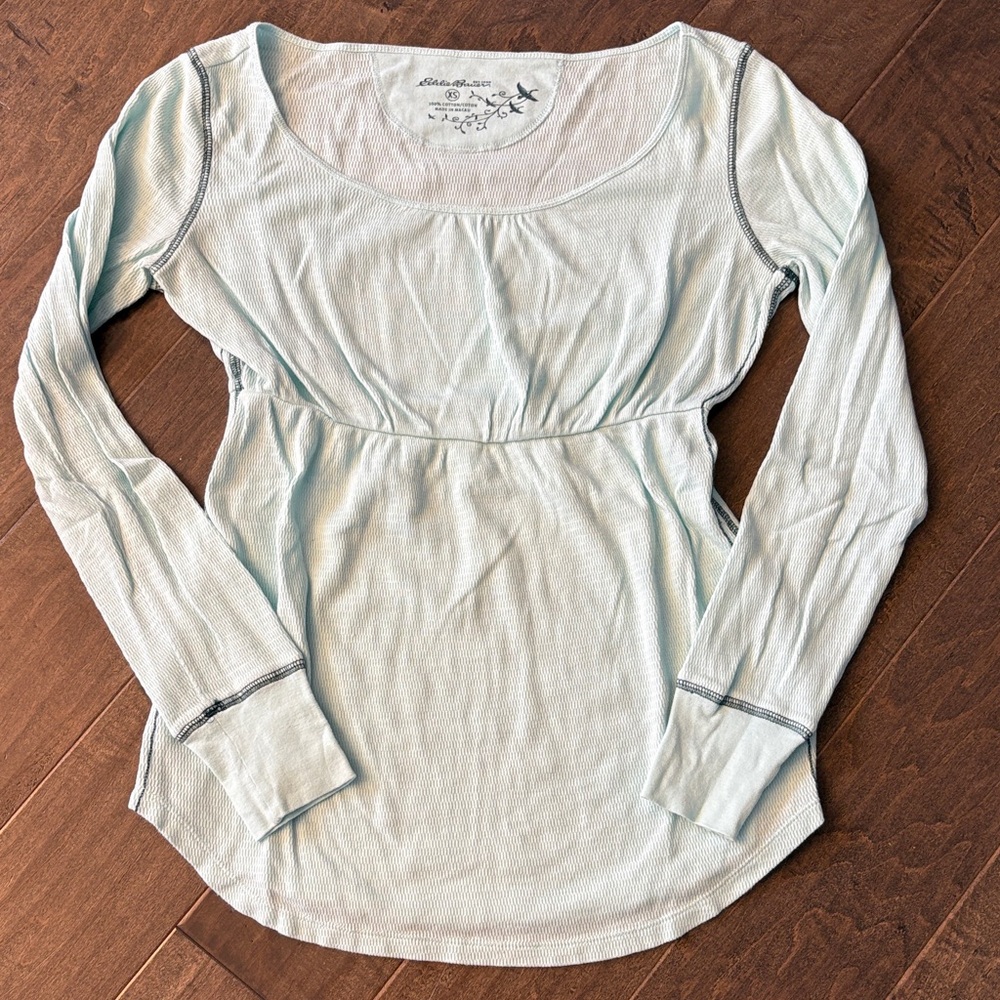 Eddie Bauer Soft Blue Long Sleeve Women's Tee